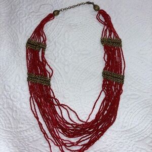 Elegant coral see bead Red Beaded Necklace vintage